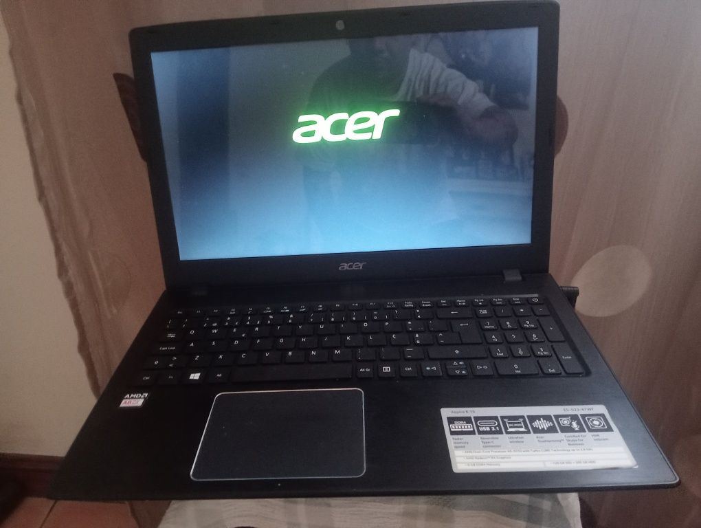 Portátil Acer Aspire
