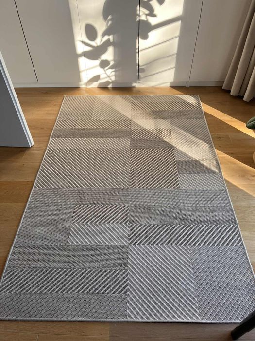 Dywan beżowy wewnętrzny zewnętrzny sznurkowy Jysk 130x193