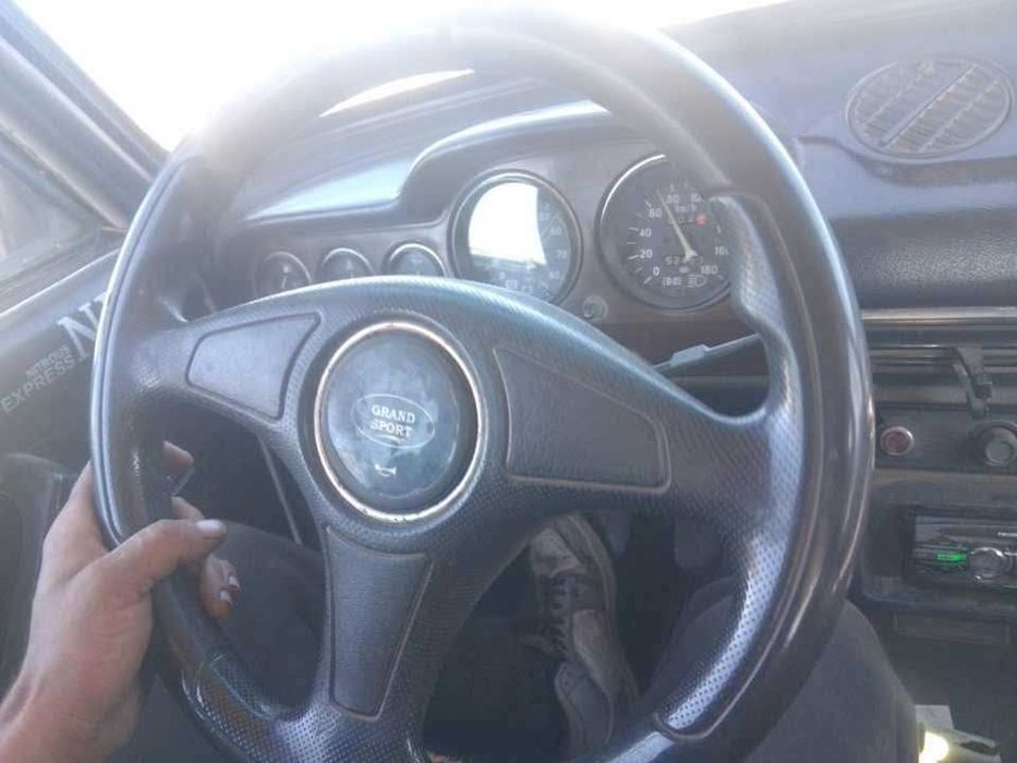 Авто мобіль жигуль