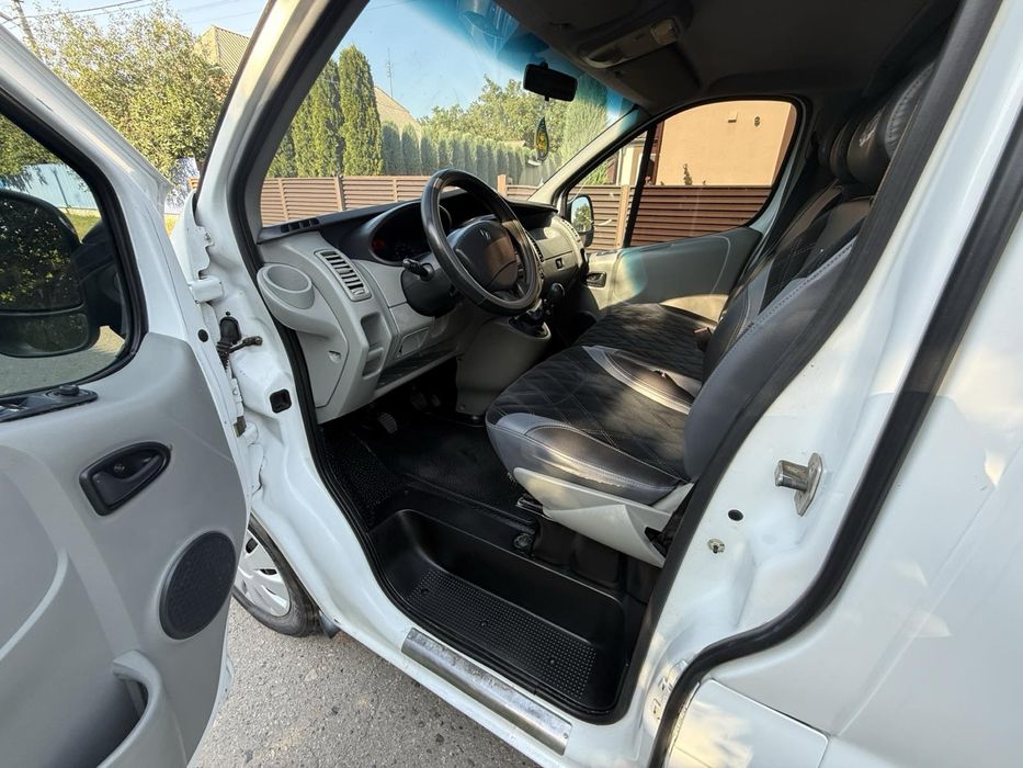 Продам Renault Trafic