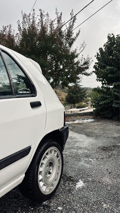 Renault Clio 1.2 Gasolina *kits do williams*