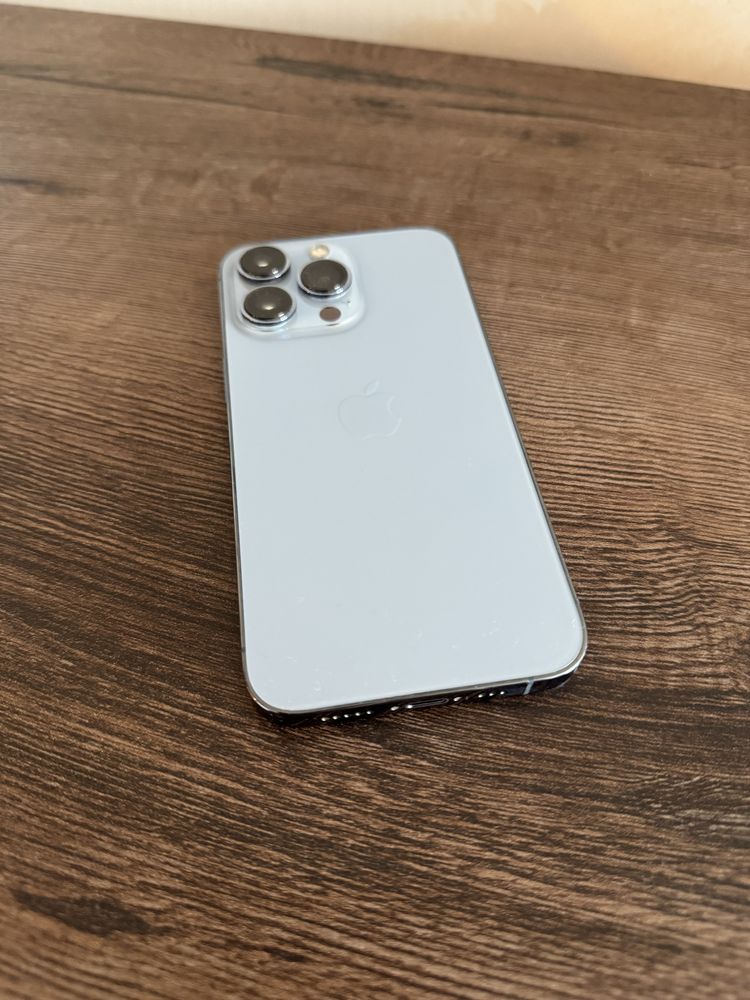 Iphone 13 pro 256GB r-sim!!