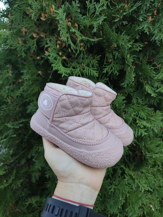 Черевики на дівчинку