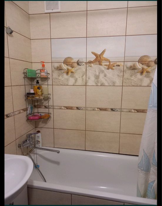 Здам подобово квартиру одно кімнатну.Мікрорайон Раково