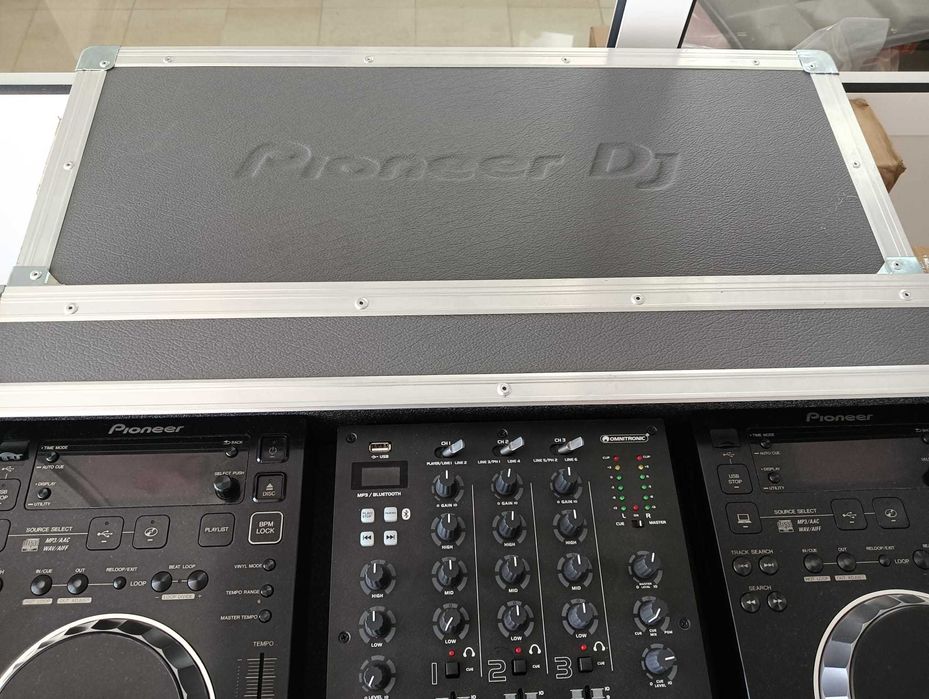 KIT 2x Pioneer DJ CDJ 350 + Mesa Omnitronic (Nova) + Flightcase