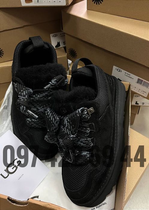 Жіночі UGG Кросівки LOWMEL Жіночі UGG Кросівки