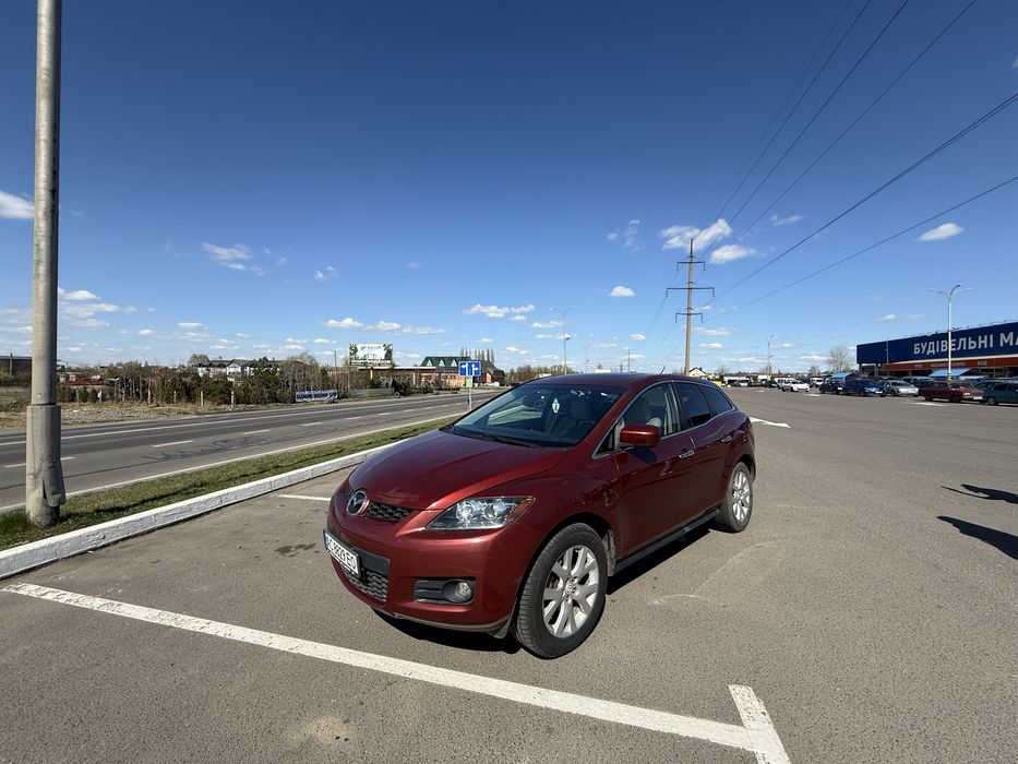 Автомобіль Mazda CX-7