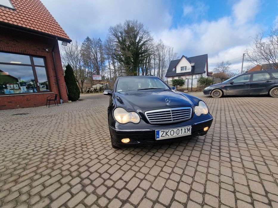 Mercedes w203 kompresor Polski Salon 167tys przebiegu opłaty na rok