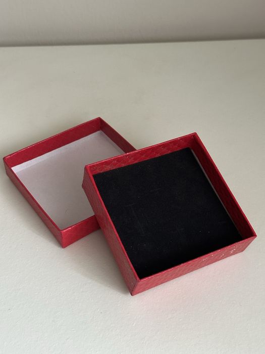 Caixa para jóia (bijuteria)