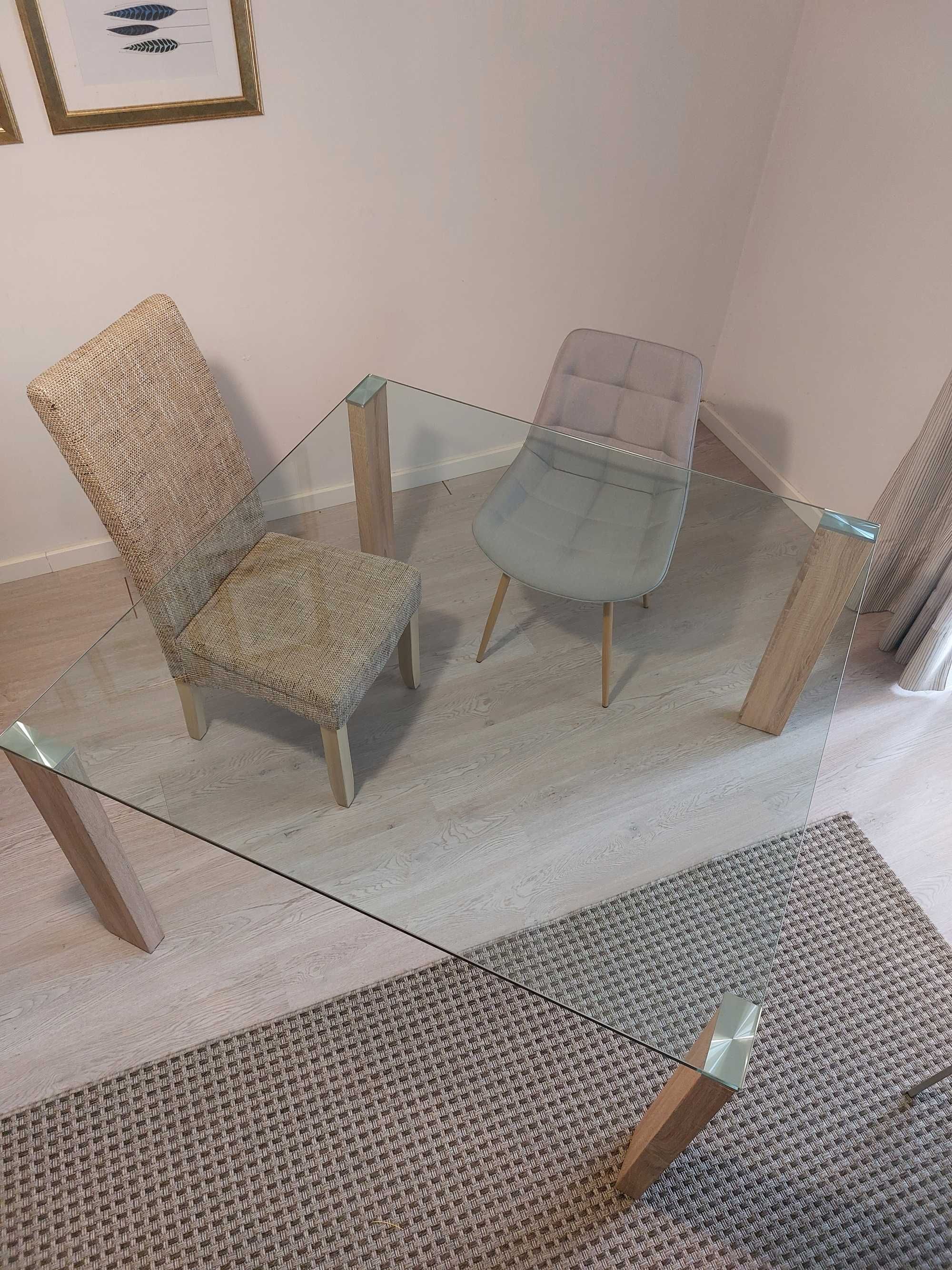 Mesa de sala em vidro