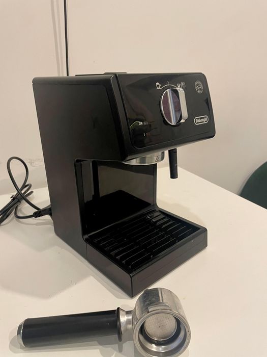 Ekspres kolbowy DE LONGHI ECP 31.21