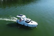 Czarter wynajem jachtu łodzi wakacje lato Relax 720 Mazury majówka