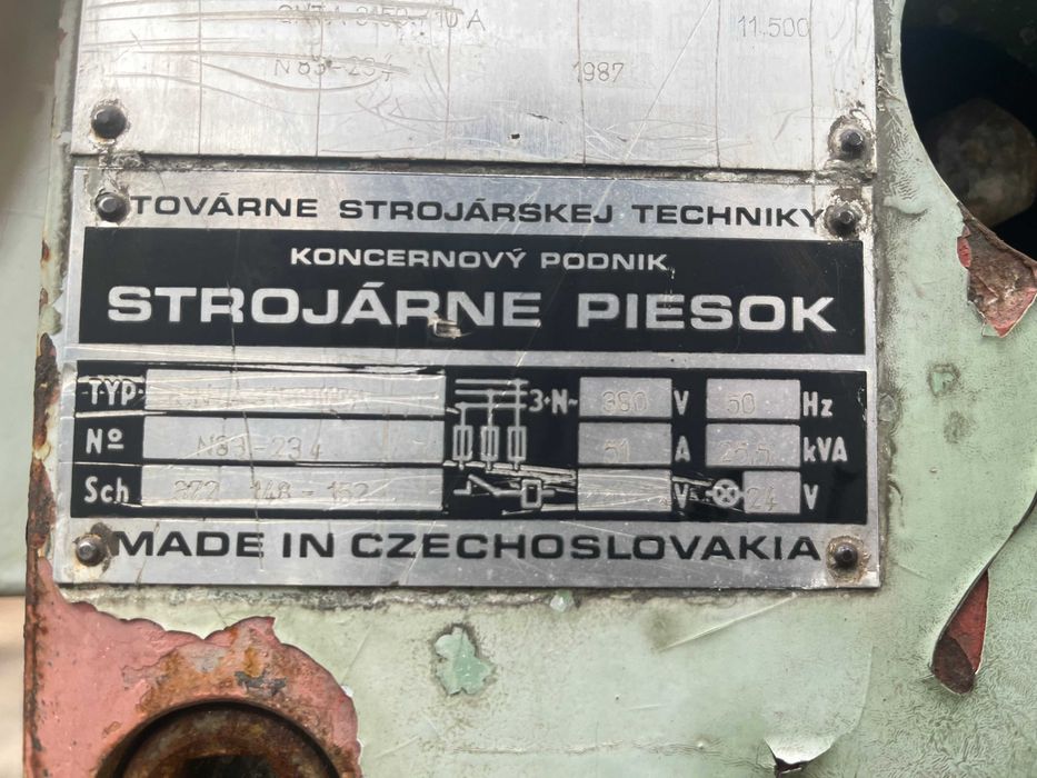 Nożyce gilotynowe STROJARNE PIESOK gilotyna