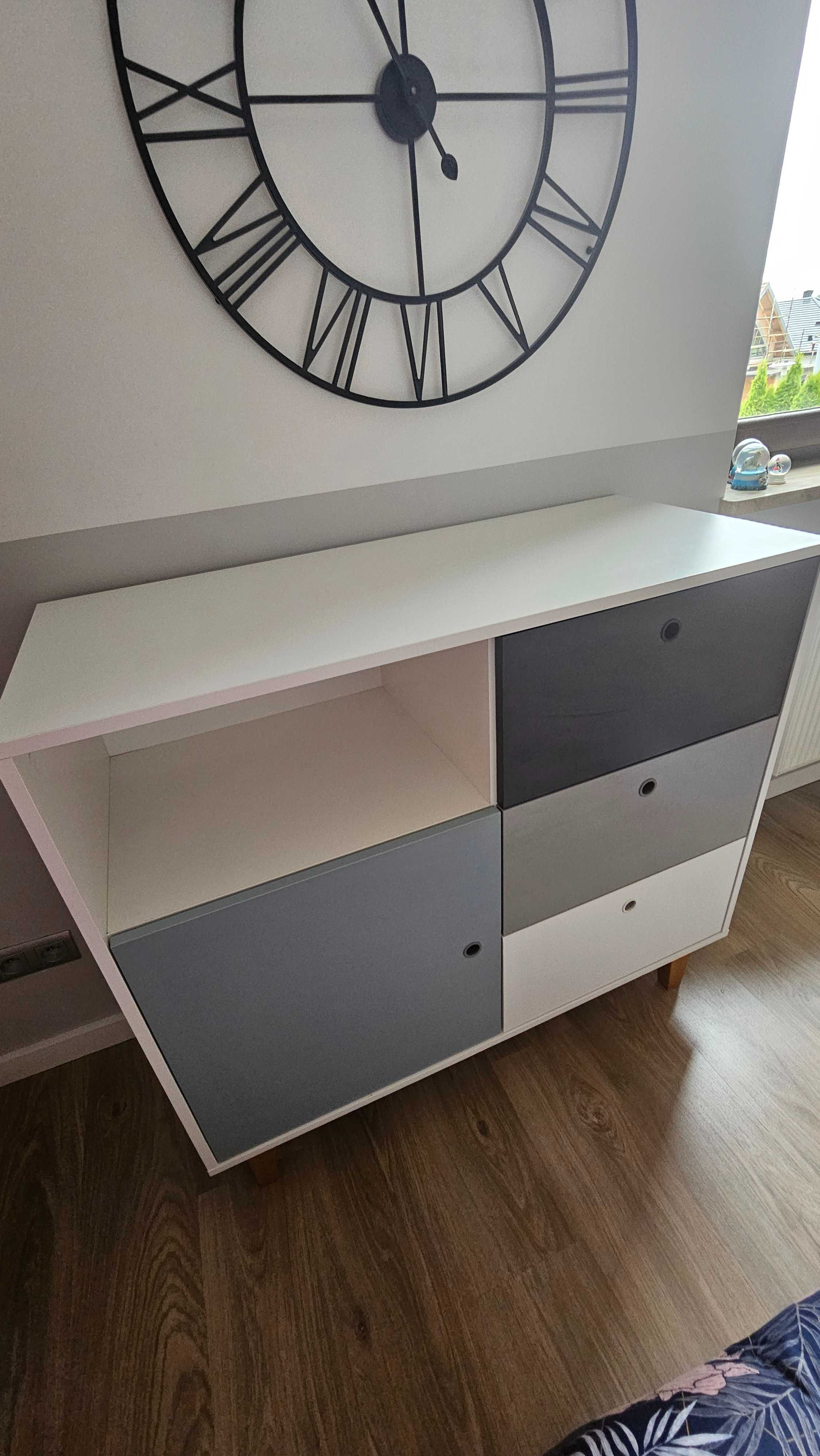 Sprzedam Komodę z serii Concept
