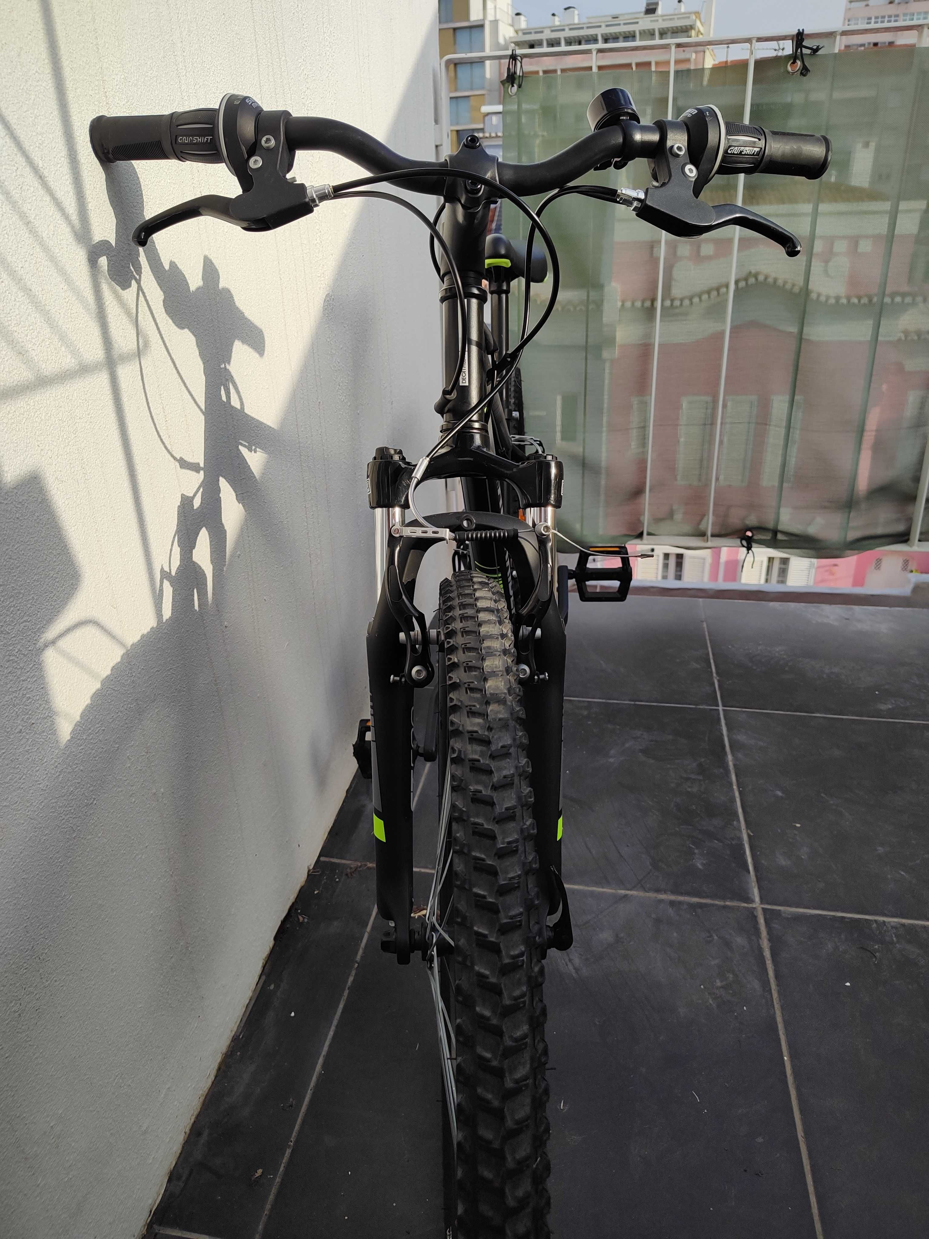 bicicleta BTT Decathlon Btwin Rockrider ST500 24''