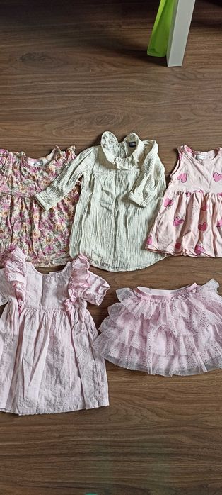Ubranka dla dziewczynki rozm. 80
