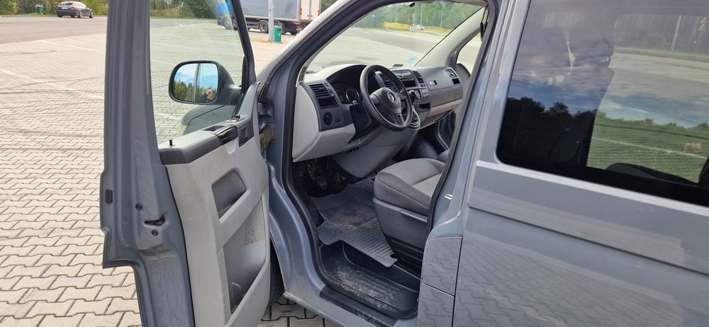 VW Transporter T5 long 2013r Faktura VAT 6cio osobowy