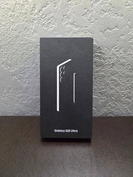 Смартфон Samsung Galaxy S25 Ultra 12/512GB (SM-S938B/DS)
