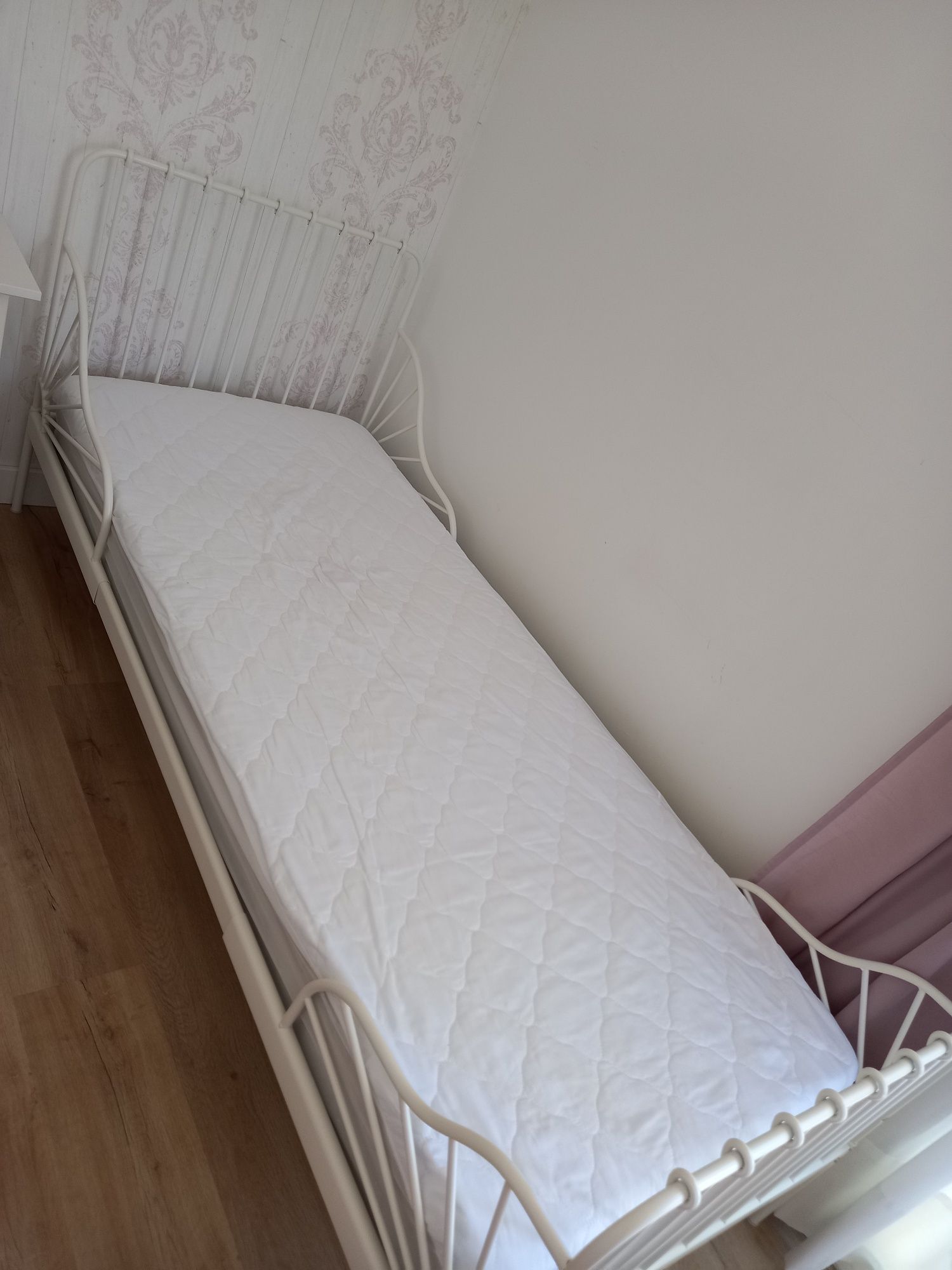 Cama extensível Ikea