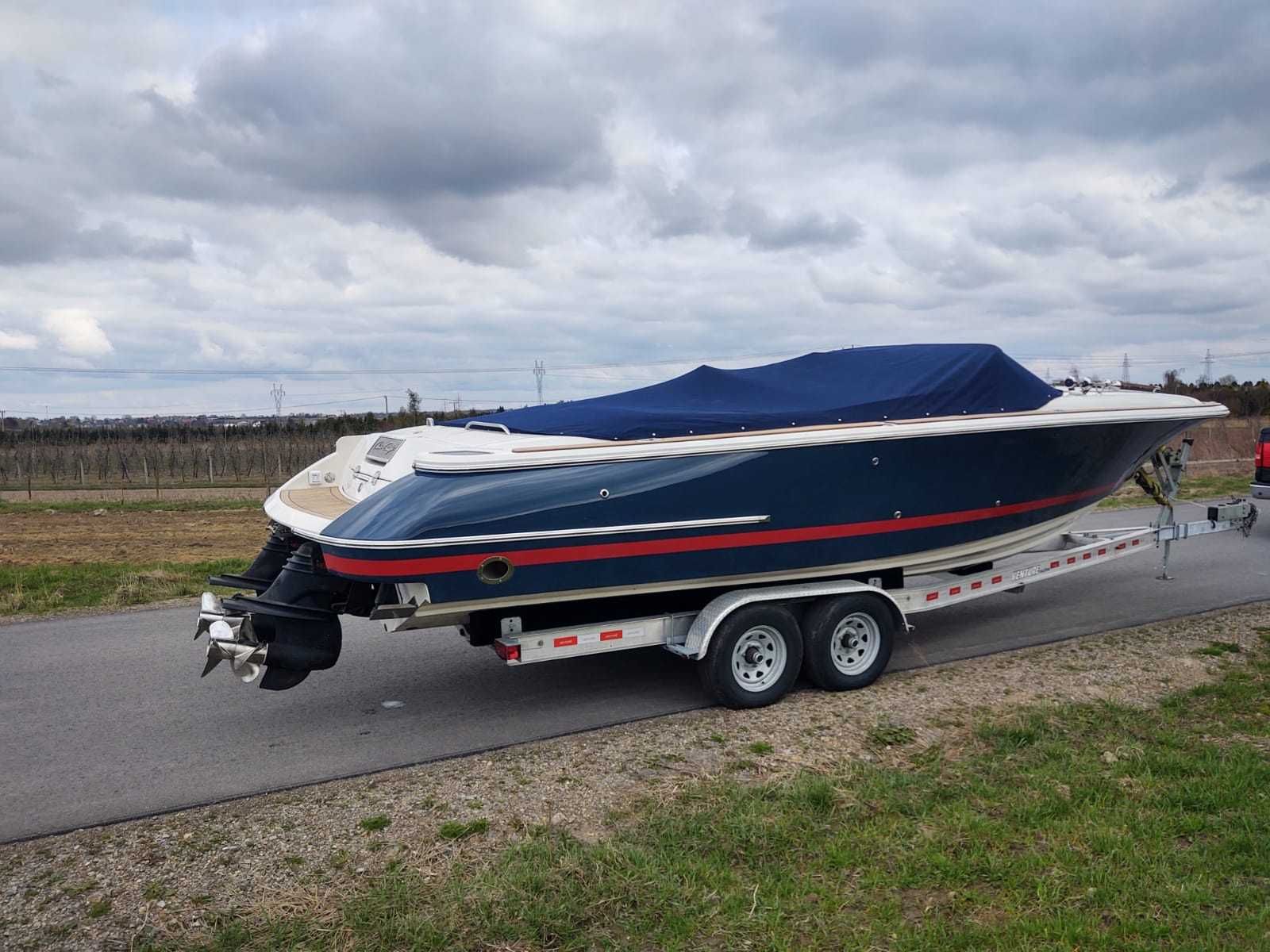 Chris Craft 28 corsair