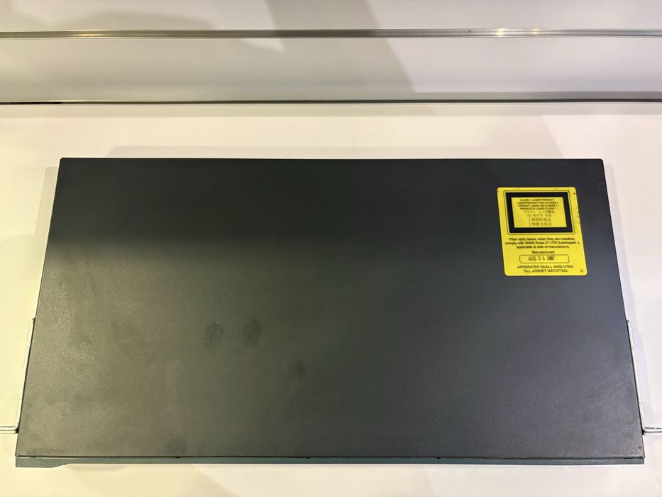 Switch cisco WS-C2960-24TC-L