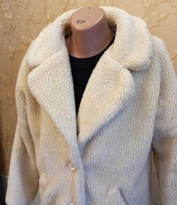 Шубка тедді Boohoo