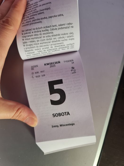 Kalendarz zdzierak na 2025 rok nowy