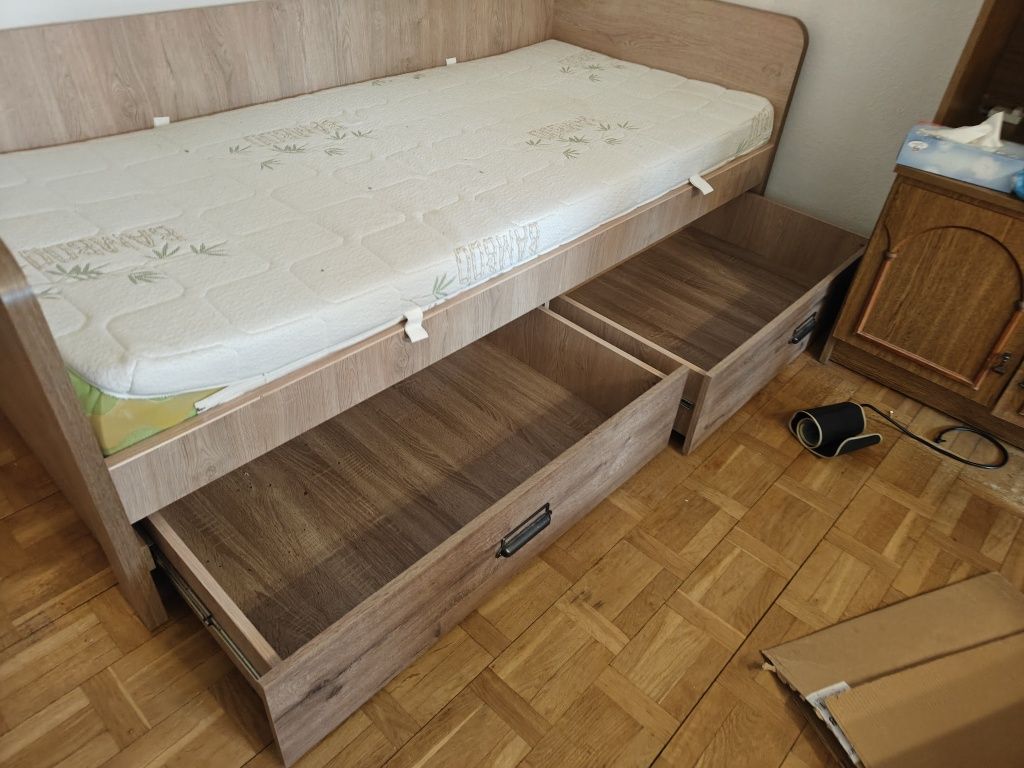 Tapczan łóżko z 2 pojemnikami na pościel dostawa Warszawa
