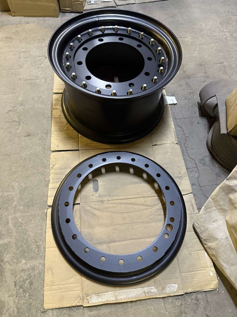 ДИСКИ ЗА КРАЩОЮ ЦІНОЮ: R17,18,19,20,20.5 Розбірні диски Run-Flat. Диск