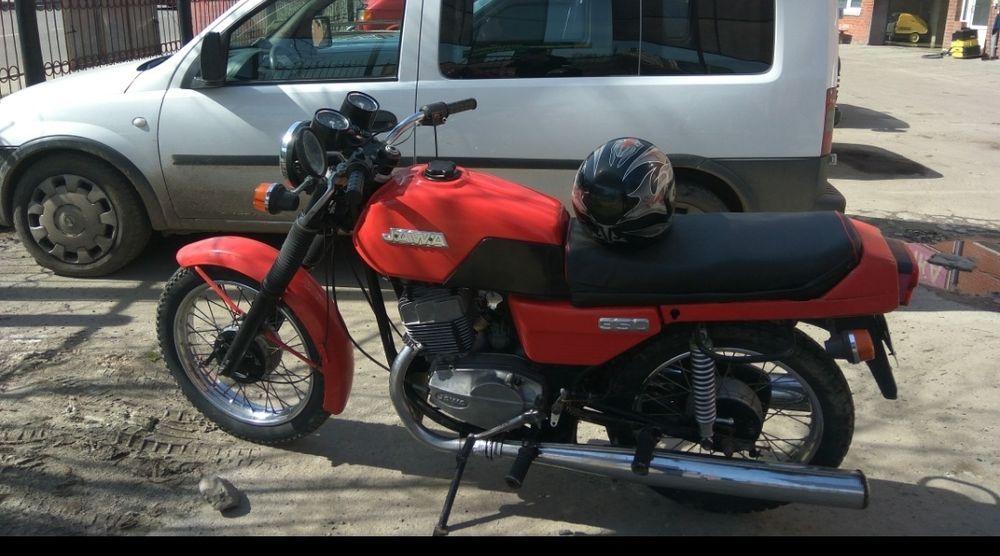 Мотоцикл Jawa 638 по запчастинах