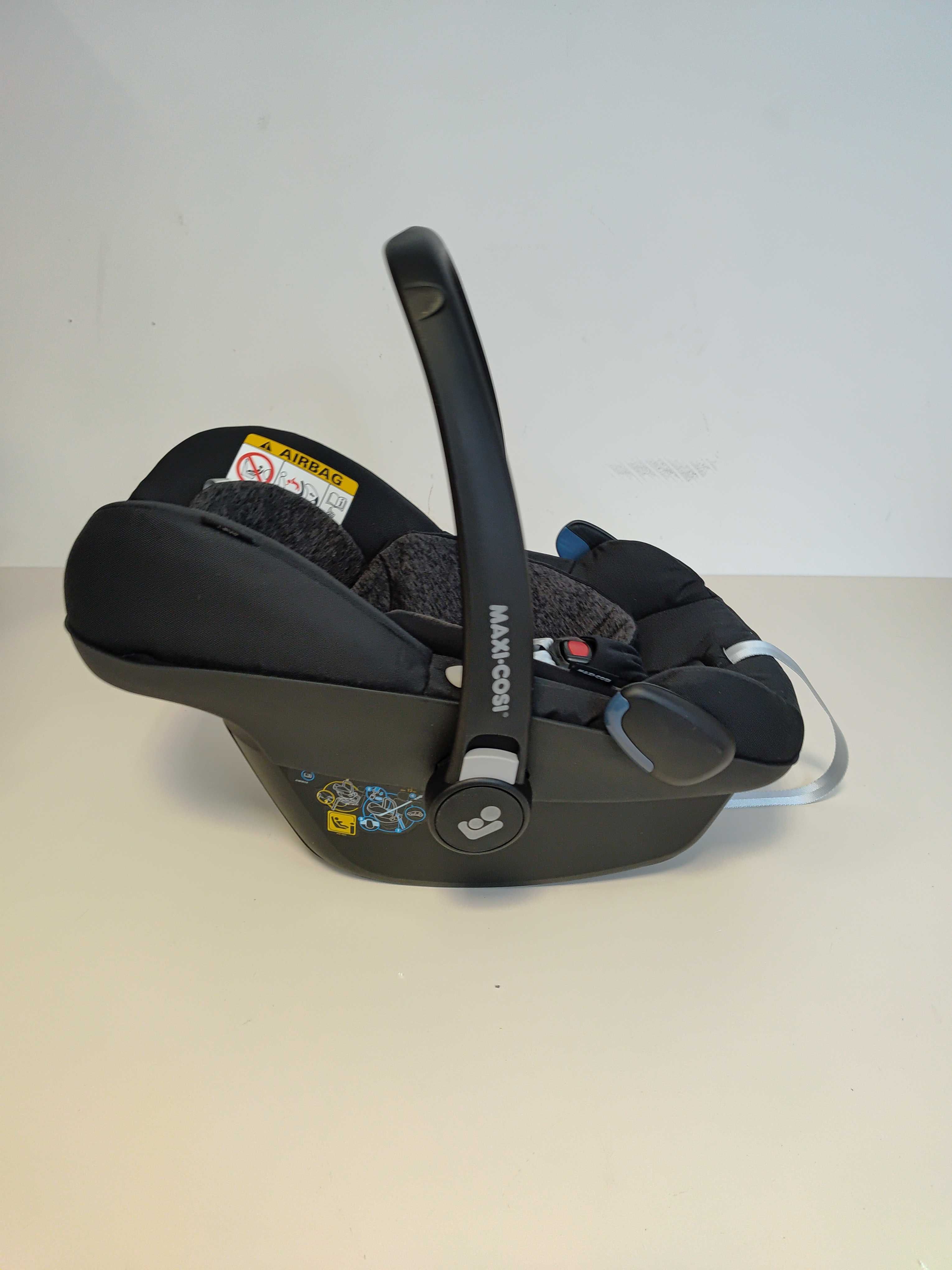 Maxi-Cosi Pebble Pro fotelik samochodowy(0 - 13 kg)Czarny (B33 )