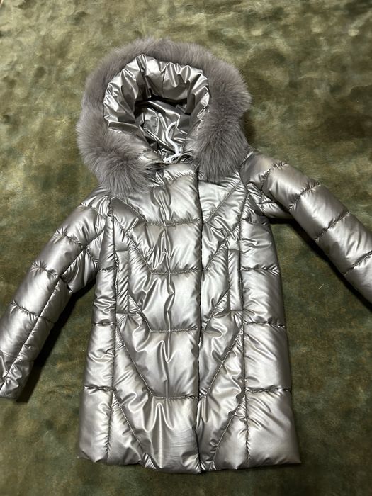 Зимова куртка для дівчинки 130 см
