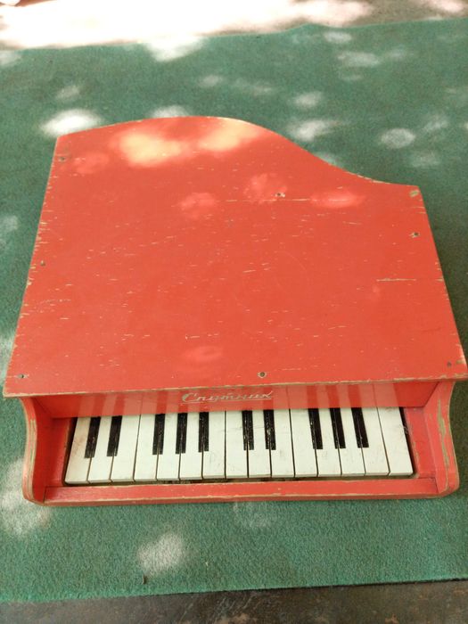 Піаніно дитяче ретро