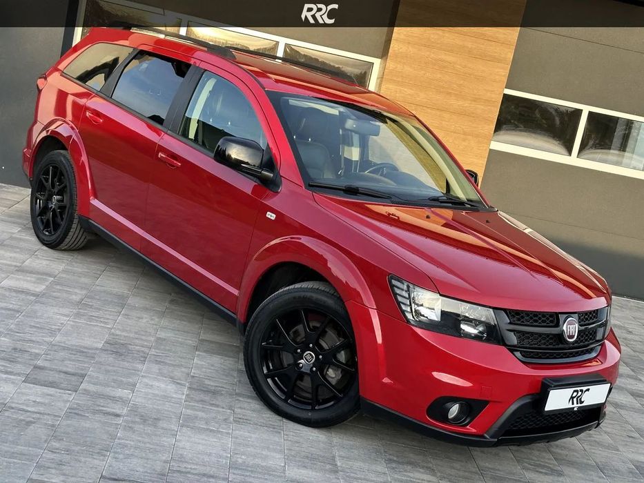 Fiat Freemont 2,0 MultiJET 4x4 / 7MSC / Black Code / Rosso / Navi / Kamera / Keyless