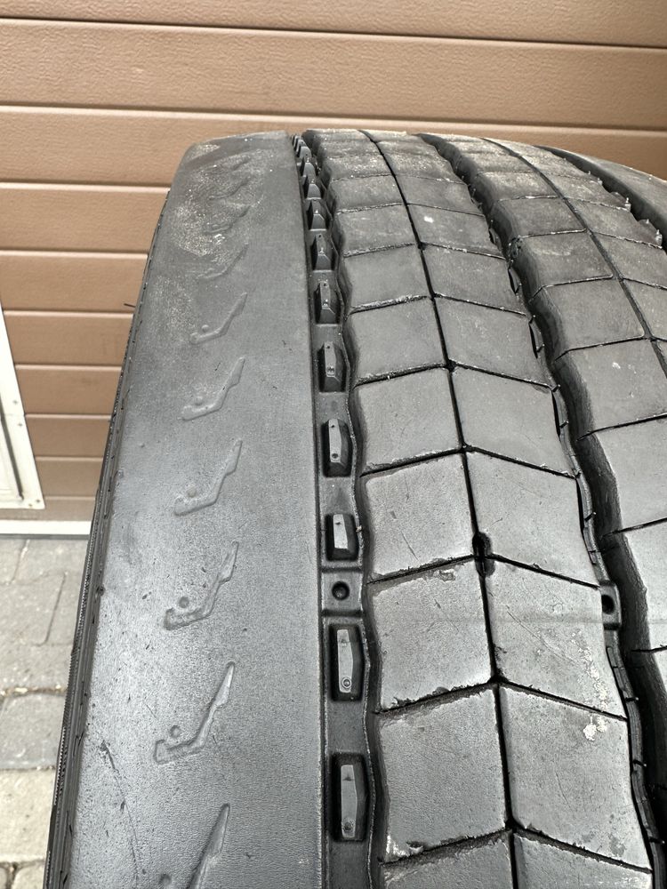 315/60 Michelin X Multi Z