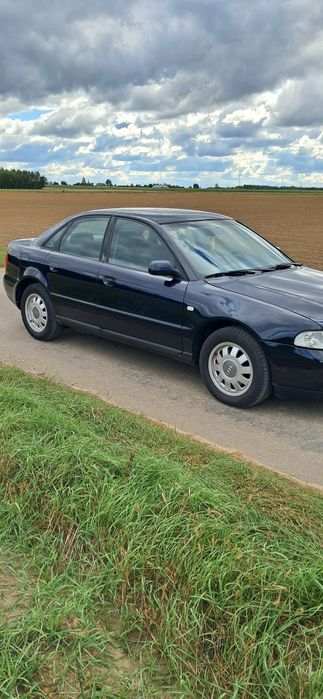 Sprzedam audi a4 b5 1.8 +gaz