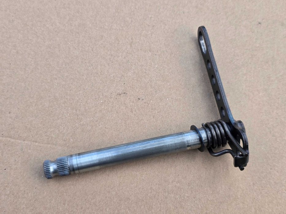 Wieloklin wałek wybierak zamiany biegów Honda CRF 450 rok 02-08