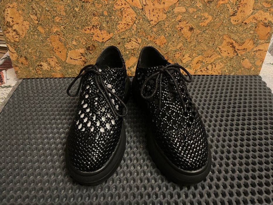 Кожаные летние туфли в дырочку