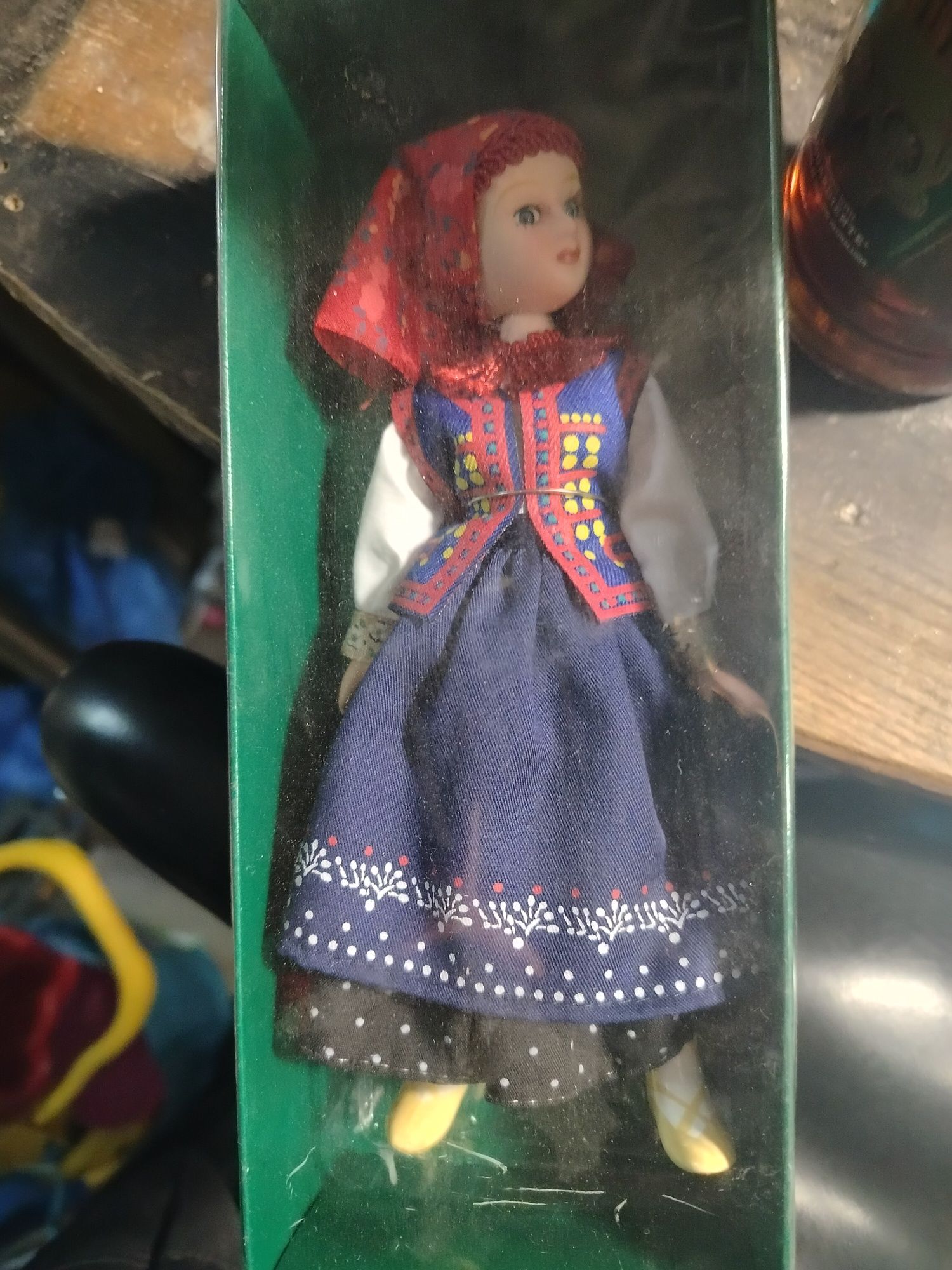 Lalka porcelanowa