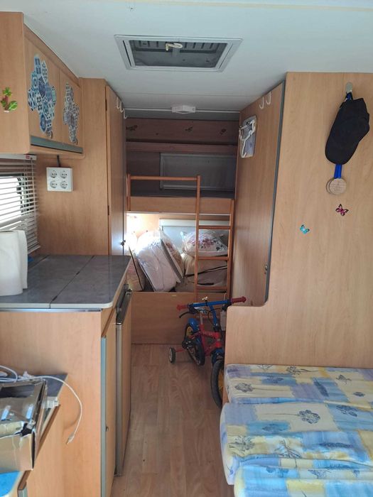 Quem boas férias quer passar só falta uma caravana comprar