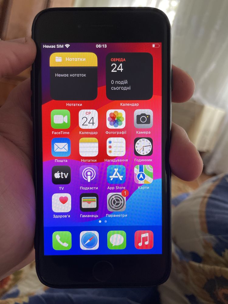 Iphone Se2020 на 64 гб