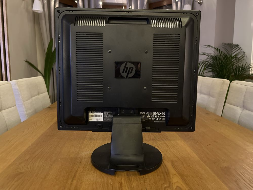 Monitor HP L1906