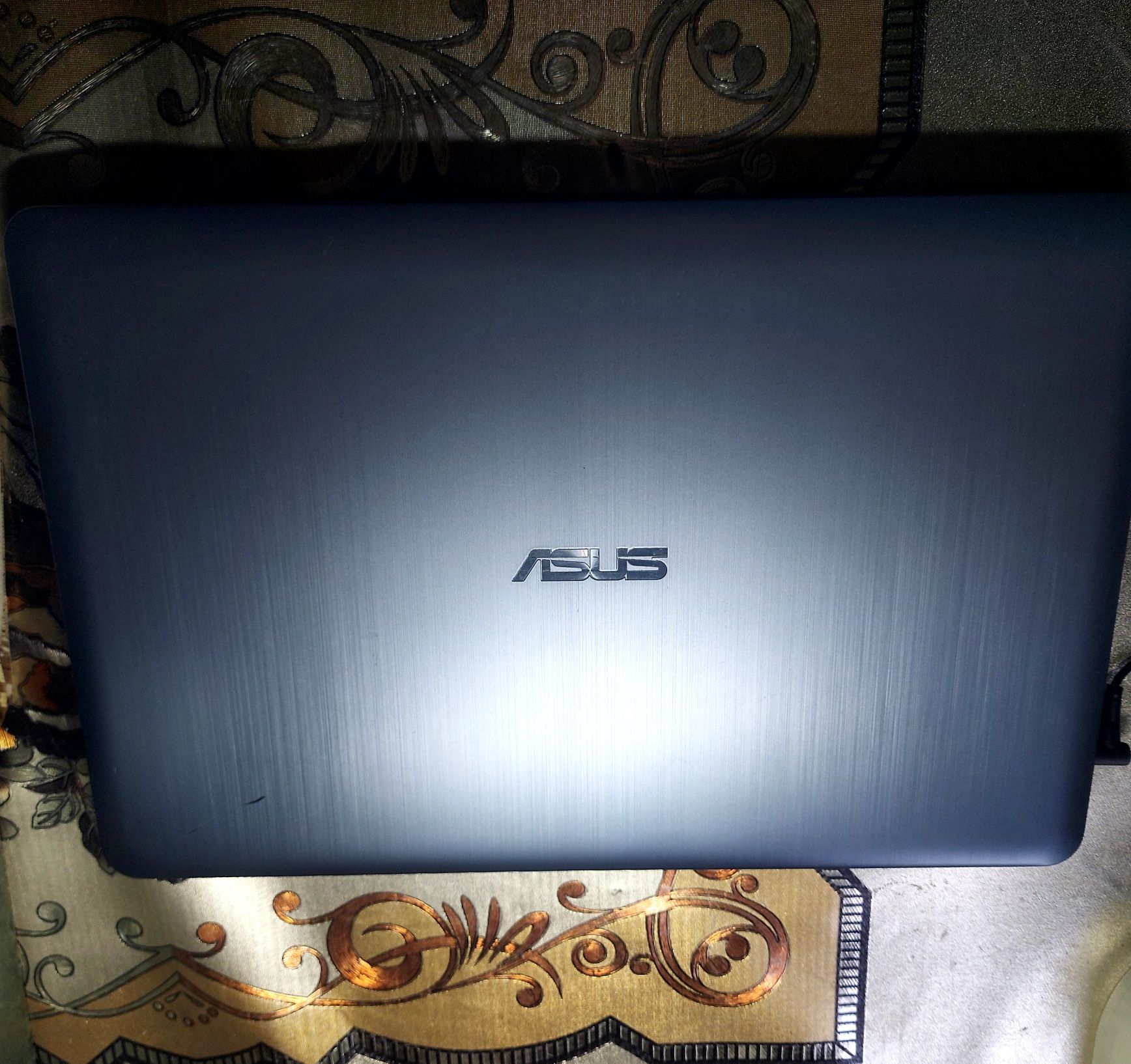 Ноутбук Asus A540L