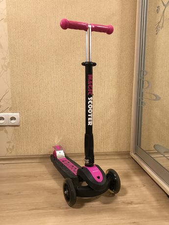 Самокат детский трехколесный Milly Mally Scooter Magic розовый
