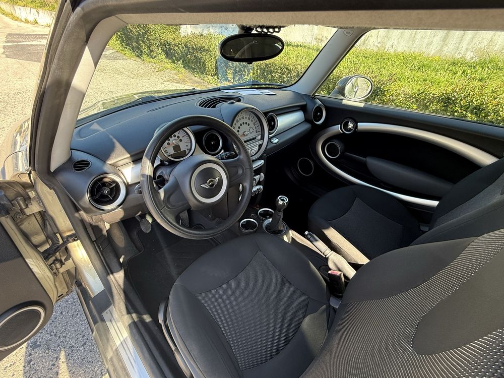Mini Cooper 1.6 D 2010