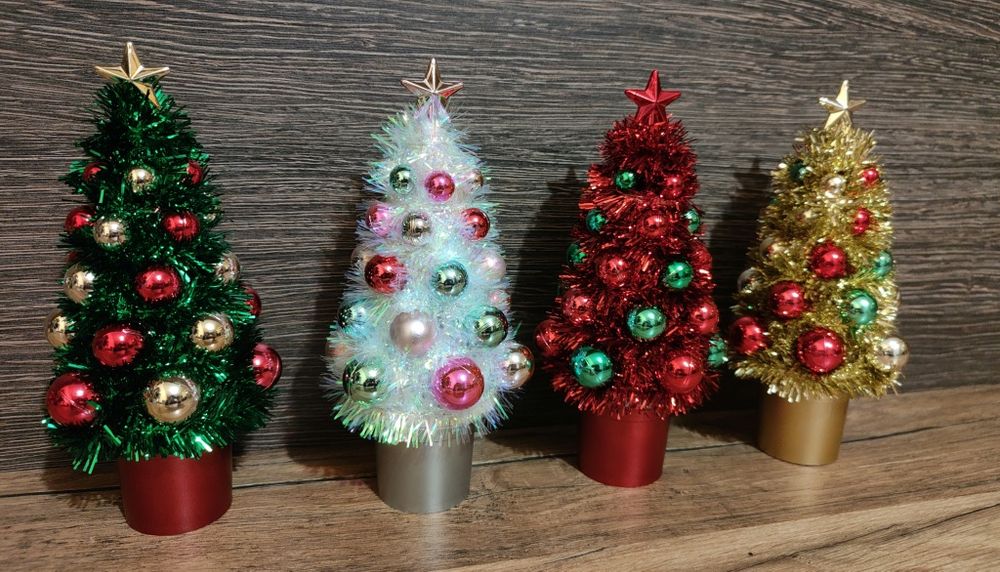 Ozdoba Świąteczna Choinka Czerwona 20cm