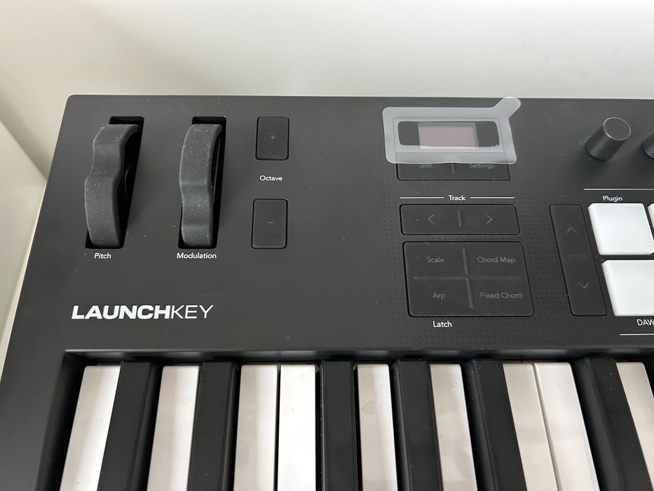 Novation Launchkey 37 MK4 pełnowymiarowa, gwarancja do 2027
