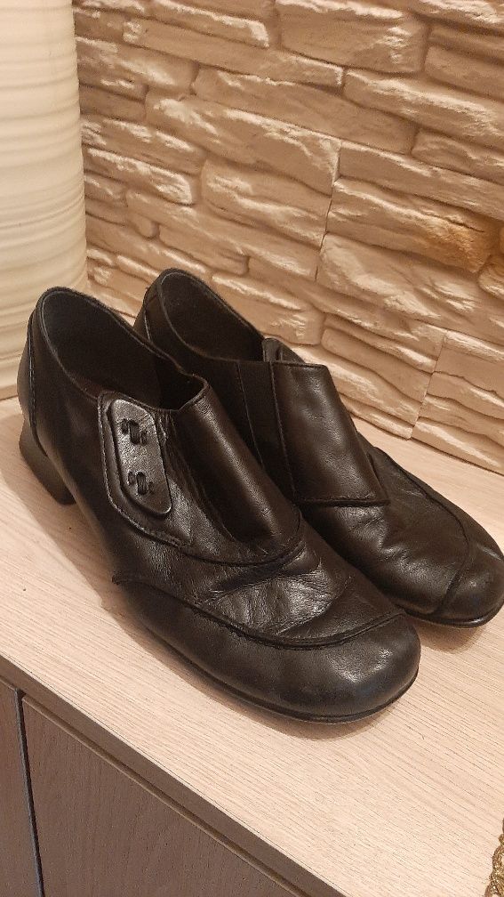 Buty skórzane Gabor 40