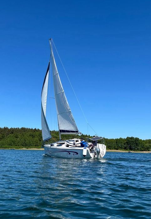 Jacht żaglowy Focus 850