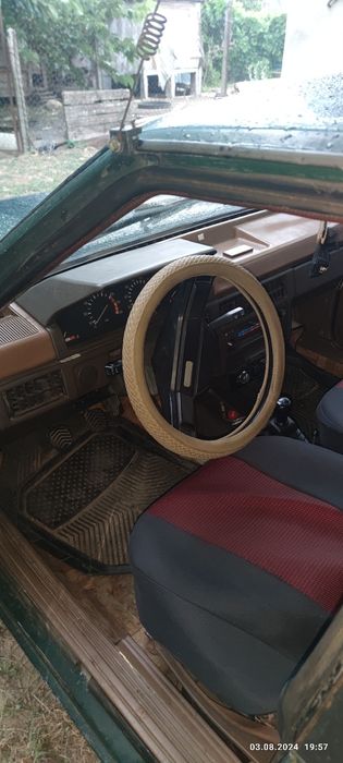 Продам два Москвіча